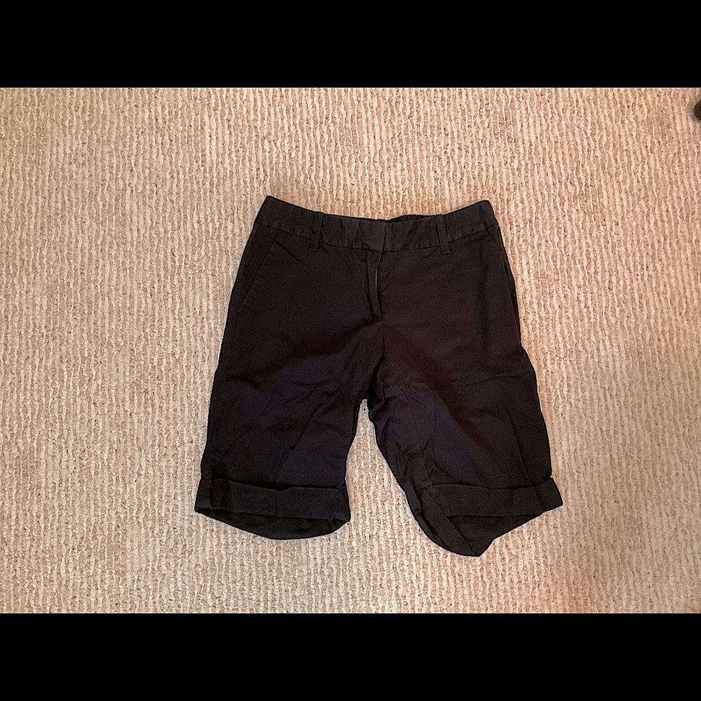 Ann Taylor Black Pants Capris (Size 0P)